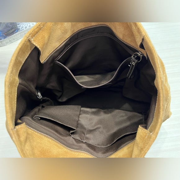 Coach Tan Suede Bucket Bag F11094 - Picture 4 of 6